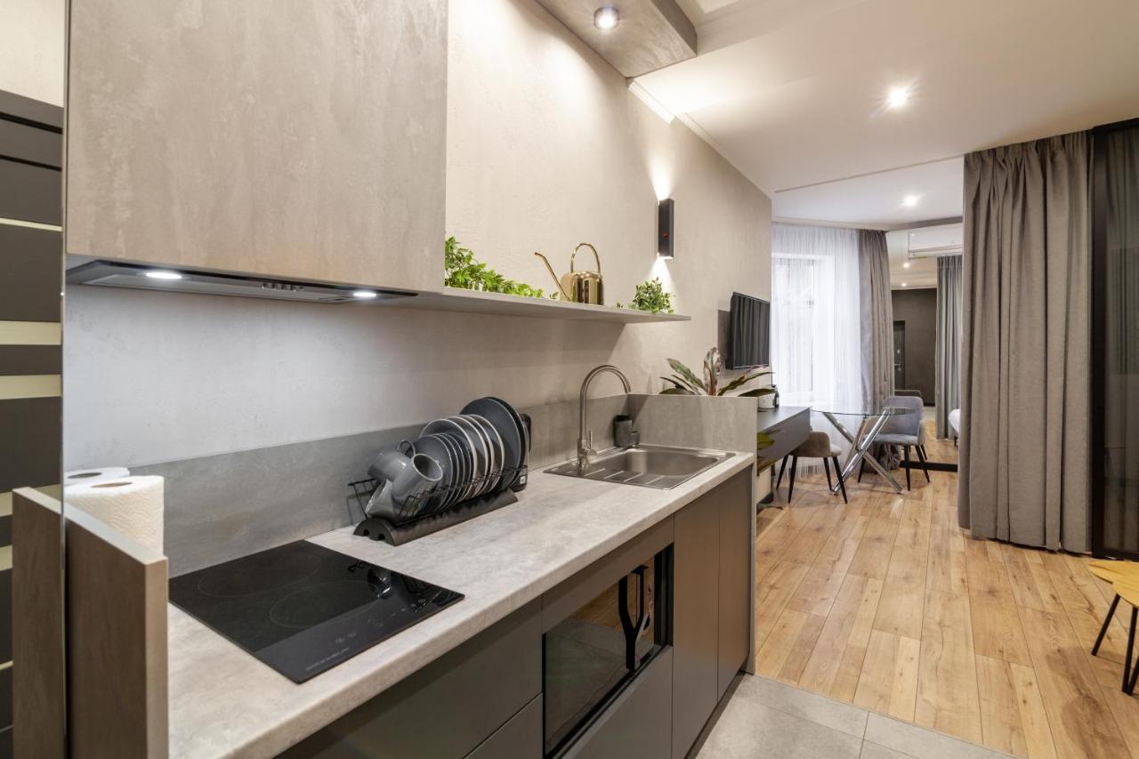 Avangard Saint Teodora III Apart Lviv Extérieur photo